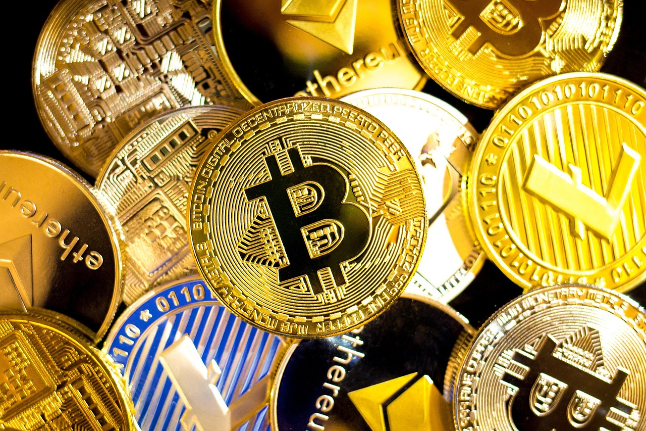 比特币减半满周年、涨逾三成！机构进场加速牛市